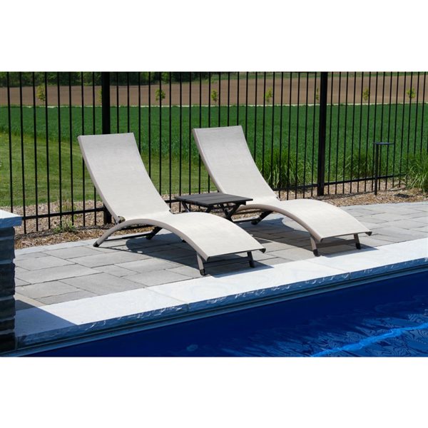 Vivere coral springs deals lounger