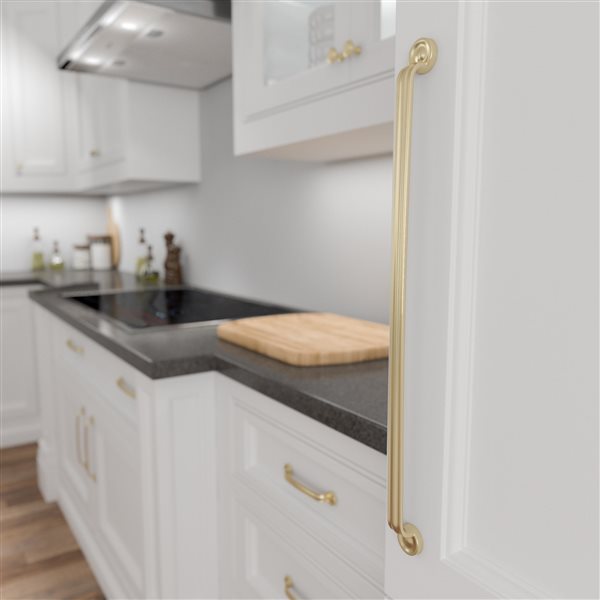 Richelieu Arezzo Traditional Cabinet Pull 480 mm Satin Brass