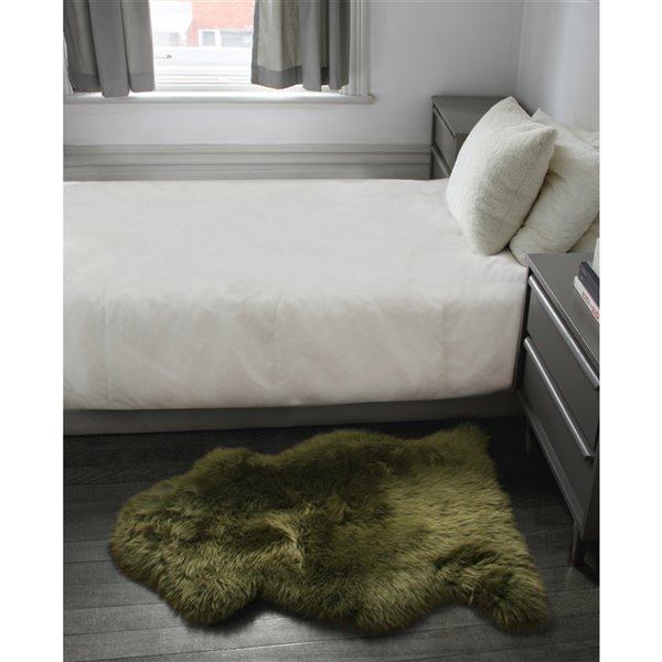 Tapis intérieur en peau de mouton fait à la main Milan Natural de Lifestyle, 2 po x 3 po, khaki