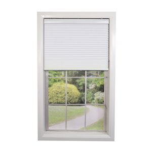 Toile alvéolaire d'intimité sans cordon de Versailles Home Fashions, filtre d'éclairage, 30 po x 72 po, blanc
