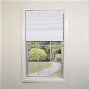 Toile alvéolaire d'intimité sans cordon de Versailles Home Fashions, filtre d'éclairage, 48 po x 72 po, blanc