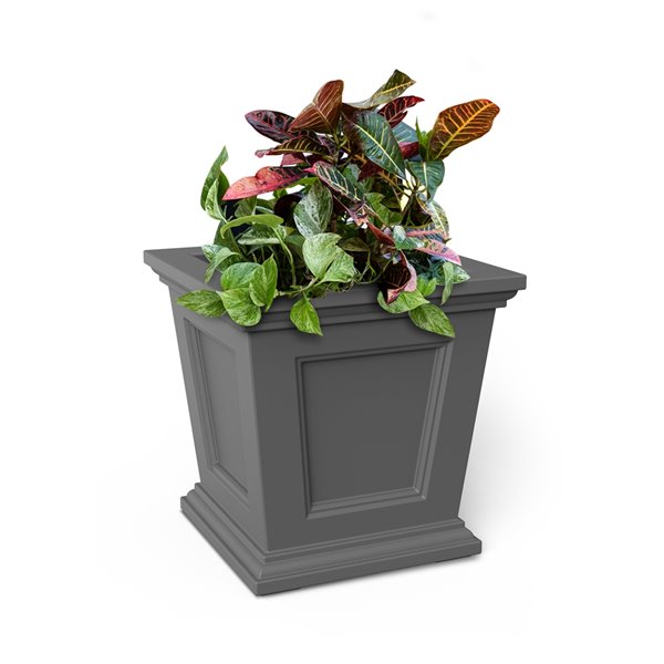 Mayne Fairfield Patio Planter - Square - Resin - 16-in - Graphite Grey ...