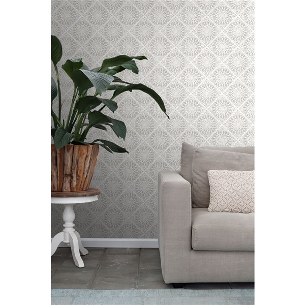 ESTA Home Maureen Medallion Wallpaper - Cream