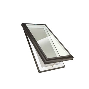Columbia Triple Glazed Clear 22.5 x 46.5 Curb Mount Manual Venting Glass Skylight - Brown