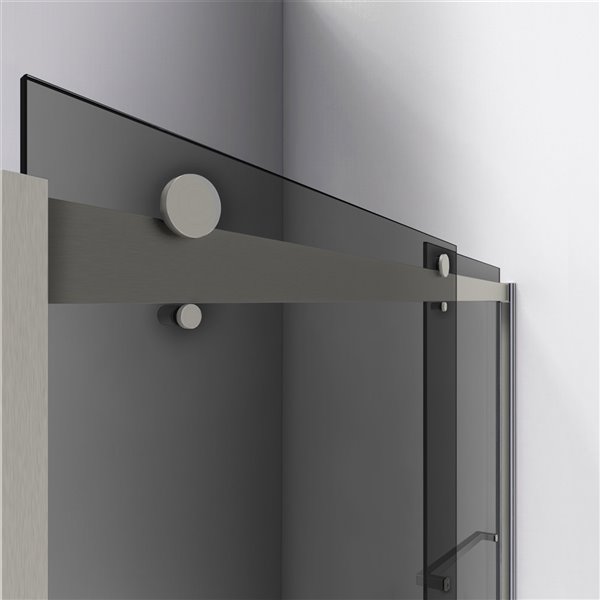 Porte de douche coulissante demi-cadre Sapphire de DreamLine, 76 po x 56 po à 60 po, nickel brossé/verre gris fumé