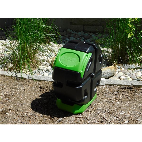 FCMP Outdoor 18.7-Gal Recycled Plastic Tumbler Composter - Green
