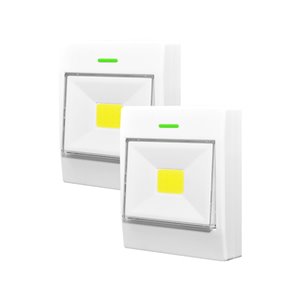 Lampe portative LiteSaver 2 LED 300 Lumen de GoGreen Power, pile incluse