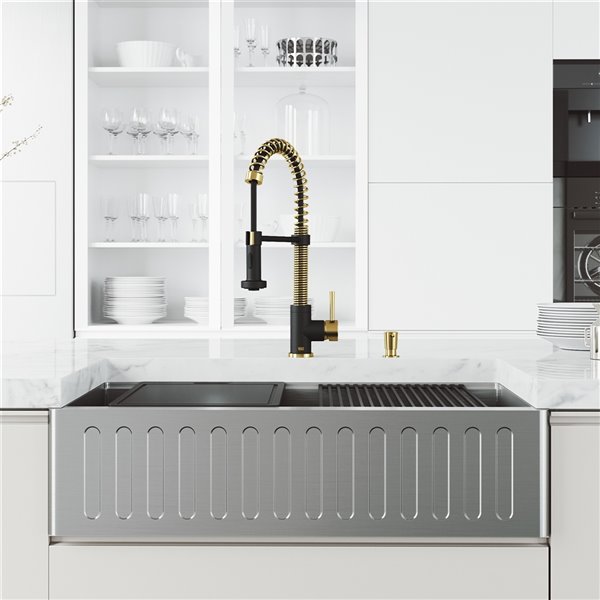 VIGO Sink 36 Stainless Steel Faucet In Matte Brushed Gold VG15995 RONA   330780443 AlternateImage1 L 