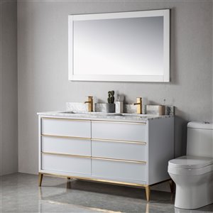 Meuble-lavabo double Amelie par Jade Bath gris doux et or brossé de 60 po avec comptoir en marbre de Carrare blanc