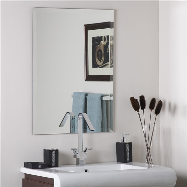 Decor Wonderland En Passant 22-in Black Rectangular Frameless Bathroom Mirror