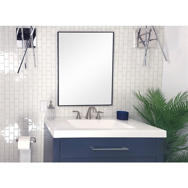 Decor Wonderland En Passant 23.6-in Black Rectangular Mirror