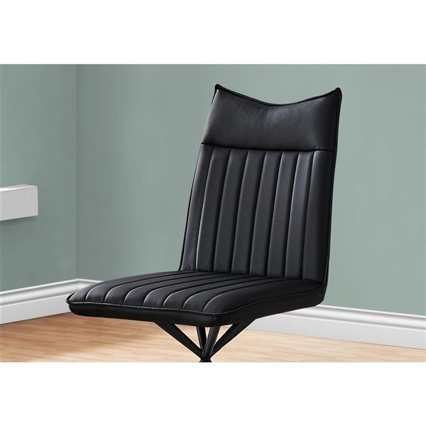 Chaise accent capitonnée de style contemporain en faux cuir de Monarch Specialties, avec base en métal, noir, ensemble de 2