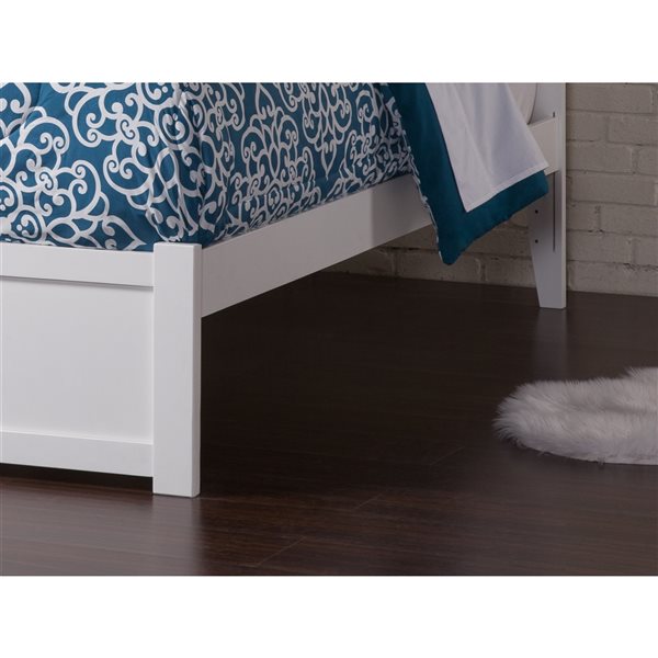 AFI Furnishings Madison Full Platform Bed with Fooboard/Trundle - White