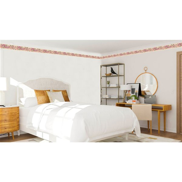 Dundee Deco 7-in Self-Adhesive Wallpaper Border Pink/Cream