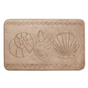 Tapis de bain beige en polyester et mousse mémoire Swift Home, motif de coquillage, 20 po x 32 po