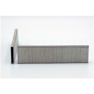 Agrafes de finition en bande de 1 1/4 po x 1/4 po à couronne étroite et calibre 18 par Crisp-Air, pqt de 1000