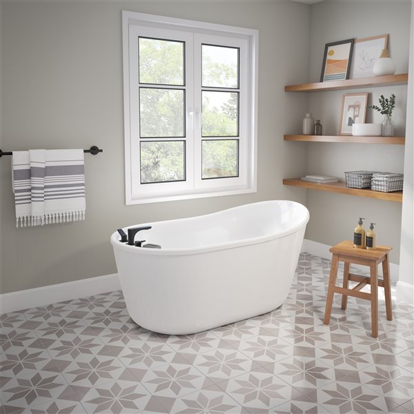 MAAX Davis 32-in x 58-in x 28-in White AcrylX Oval Freestanding Bathtub with Reversible Drain