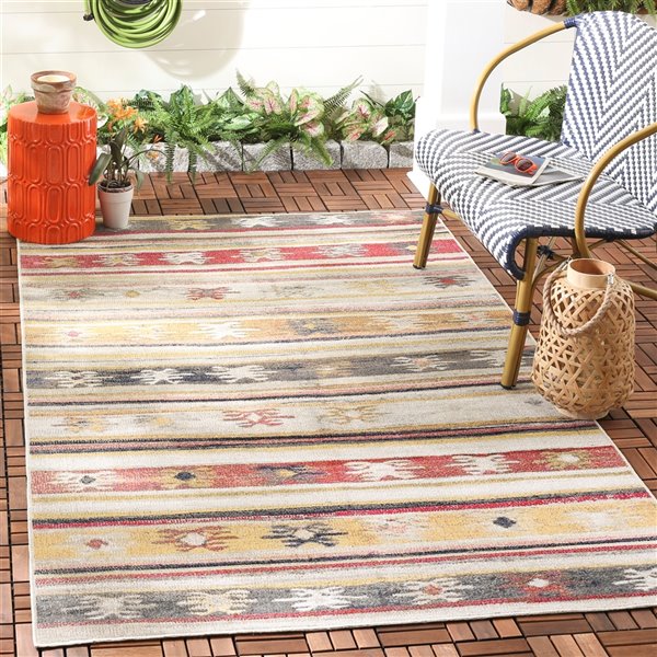 Safavieh Montage 4-ft x 6-ft Taupe Rectangular Indoor/Outdoor Abstract Southwestern Area Rug