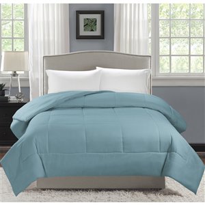 Couette en polyester avec rembourrage en polyester bleu crépuscule uni, lit une place, par Swift Home