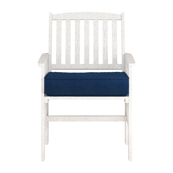 Ensemble de fauteuils d'extérieur Miramar en bois massif blanchi de CorLiving, coussins bleu marine, lot de 2