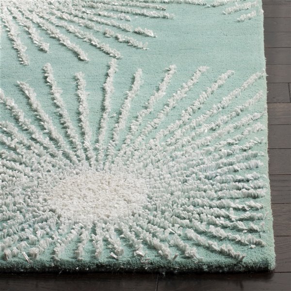 Safavieh Soho 6-ft x 9-ft Light Teal Rectangular Indoor Area Rug