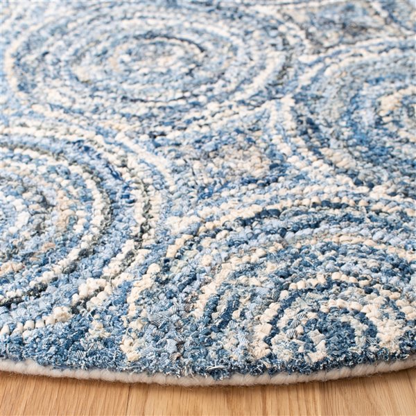 Safavieh Nantucket 6-ft x 6-ft Blue Round Indoor Handcrafted Area Rug