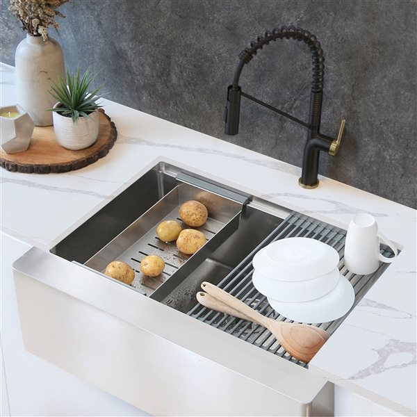 Évier de cuisine station de travail à tablier simple sous plan Styluxe Jade de Stylish, 30 po x 22 po