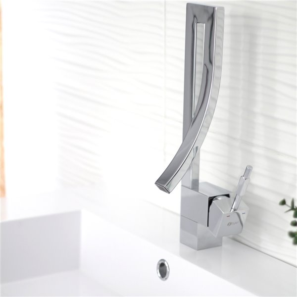 Stylish Single Handle Vessel Sink Bathroom Faucet in Chrome