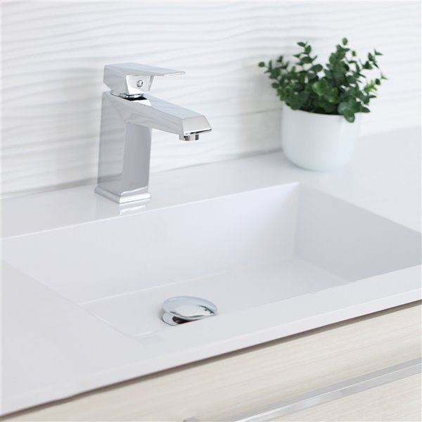 Robinet pour lavabo de salle de bain chrome  à 1 poignée Monza par Stylish avec plaque de finition