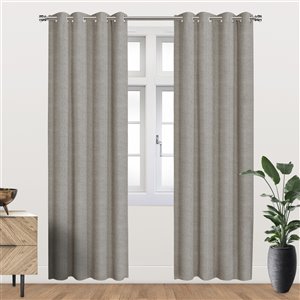 Panneau de rideau simple occultant taupe en polyester avec doublure thermique, 95 po, par Myne
