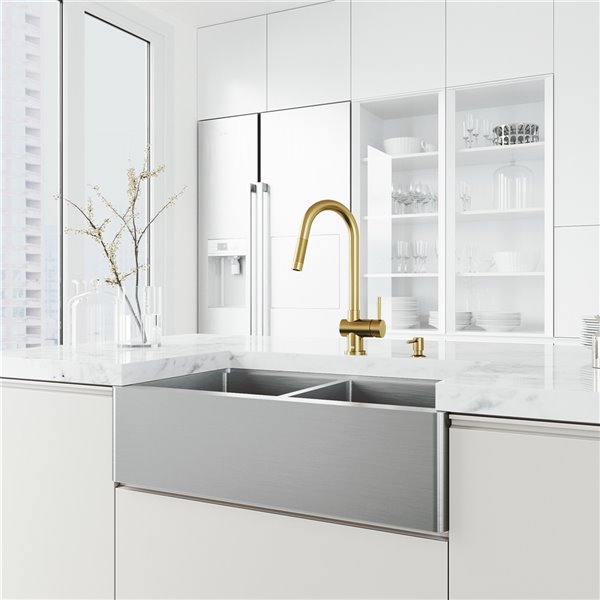 Vigo Gramercy Pull Down Kitchen Faucet In Matte Brushed Gold