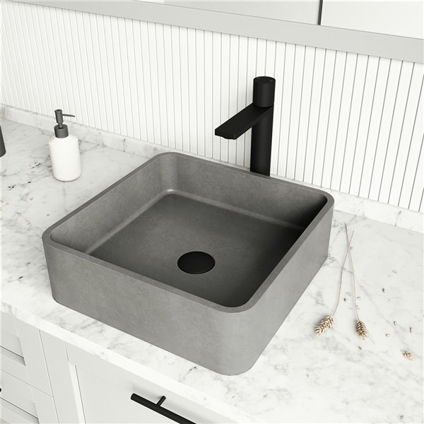 Ensemble de lavabo de salle de bain carré en pierre et robinet en noir mat Concreto Stone de VIGO (15,38 po x 15,38 po)