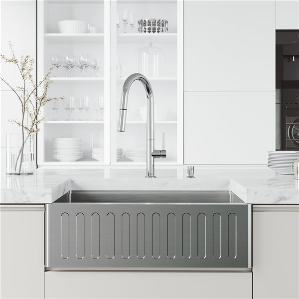 Greenwich Pull Down Kitchen Faucet with Soap Dispenser in Chrome