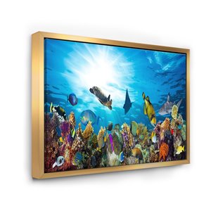 Designart 36-in x 46-in Colourful Coral Reef with Fishes Canvas Art Print with Gold Wood Frame