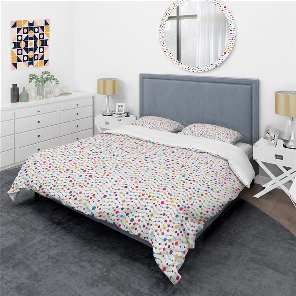 Designart 3-Piece White Colour Waves of Polka Dots Queen Duvet Cover Set