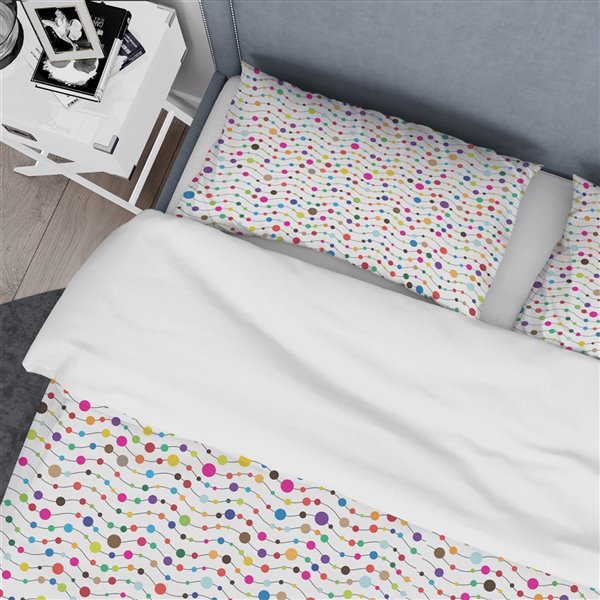 Designart 3-Piece White Colour Waves of Polka Dots Queen Duvet Cover Set