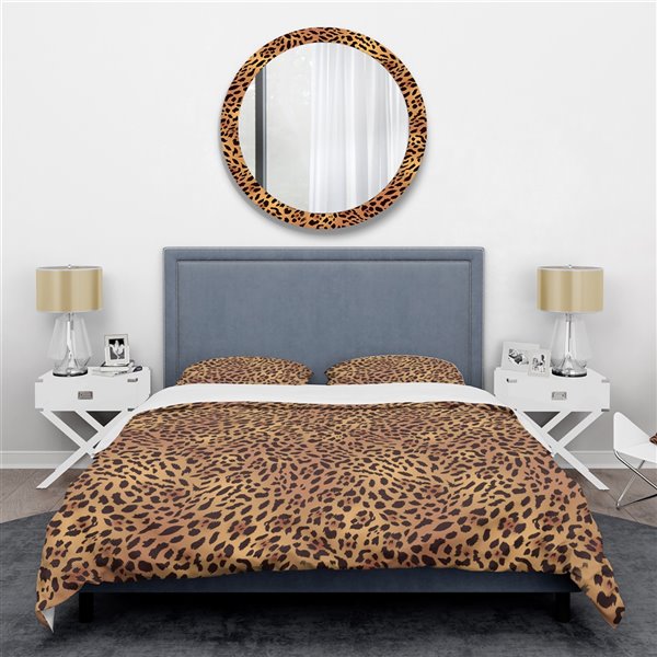 Designart 3 Piece Leopard Fur Safari, Leopard King Bedding