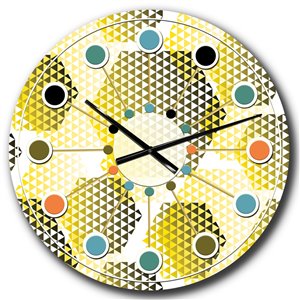 Designart 23-in x 23-in Retro Hexagon Pattern XI Mid-Century Analog Round Wall Clock