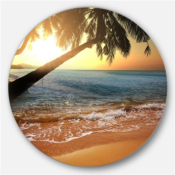 Designart 23-in x 23-in Round Beautiful Sunset on Tropical Beach' Seashore Metal Circle Wall Art