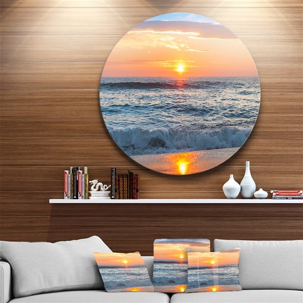 Designart 29-in x 29-in Round Beautiful Sunrise over the Horizon.' Beach Metal Circle Wall Art