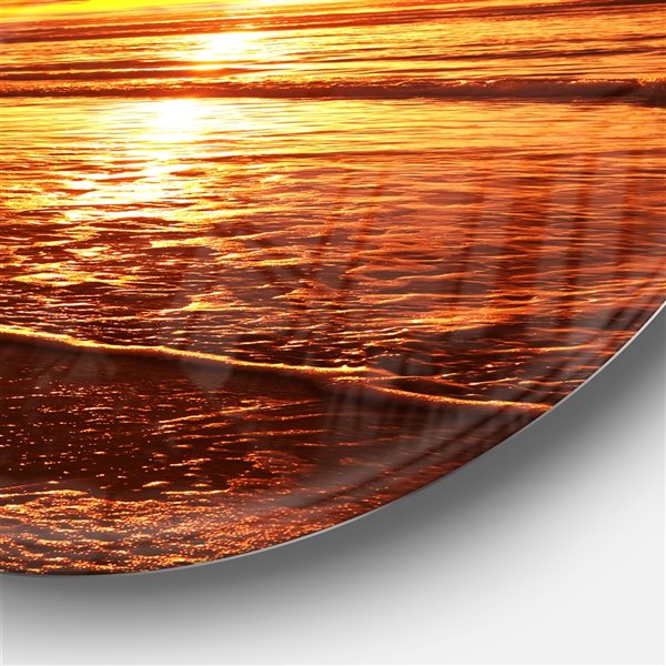 Designart 36-in x 36-in Round Colorful Sunset Mirrored in Waters' Beach Metal Circle Wall Art