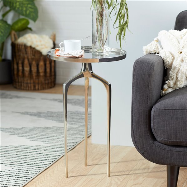 Grayson Lane Silver Metal Round End Table