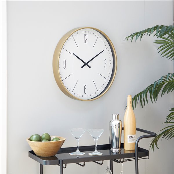 Grayson Lane White Analogue Round Wall Standard Clock
