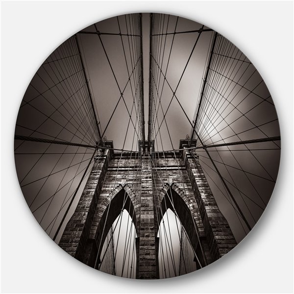 Designart 23-in x 23-in Brooklyn Bridge in NYC USA Disc Extra Large Metal Circle Wall Art