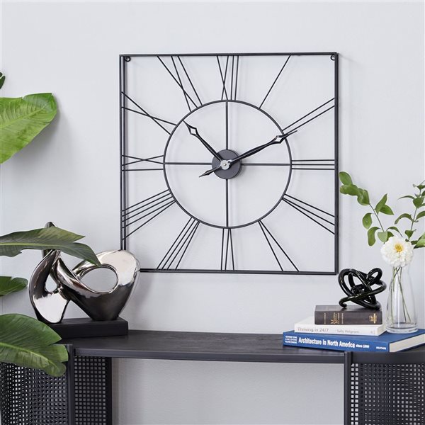 Cosmoliving By Cosmopolitan Analog Square Wall Standard Clock - 24-in x 24