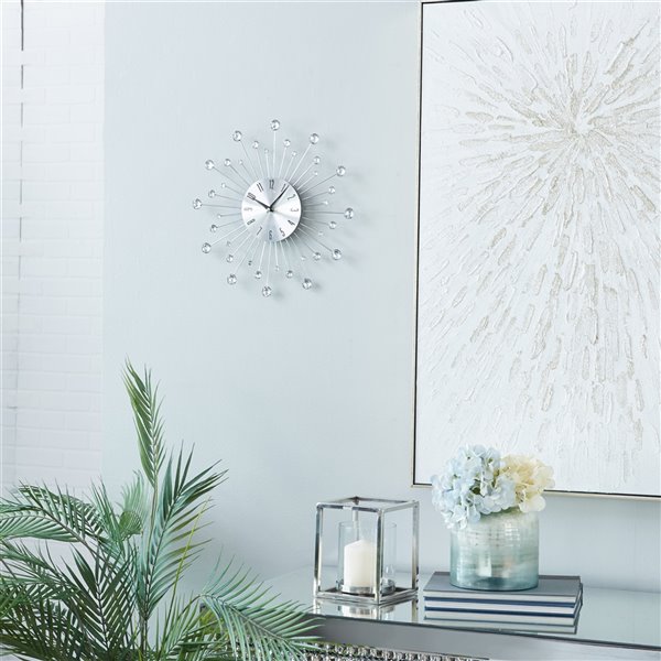 Grayson Lane 15-in x 15-in Silver Analogue Round Wall Standard Clock