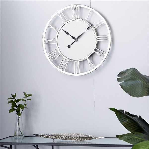 Grayson Lane Contemporary Og Round Wall Clock 364750 Rona - Contemporary Silver Wall Clocks