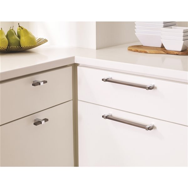 Amerock Mulino 7-9/16-in Centre to Centre Black Brushed Nickel/Polished Chrome Drawer Pull