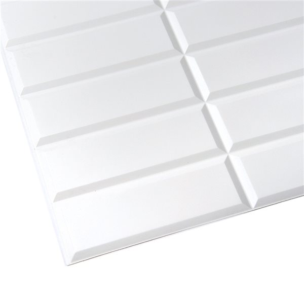 Panneau mural Falkirk rétro 3D III de Dundee Deco, tuile blanche, 3,1 pi x 1,6 pi, PVC, 4,9 pi² chacun, paquet de 10