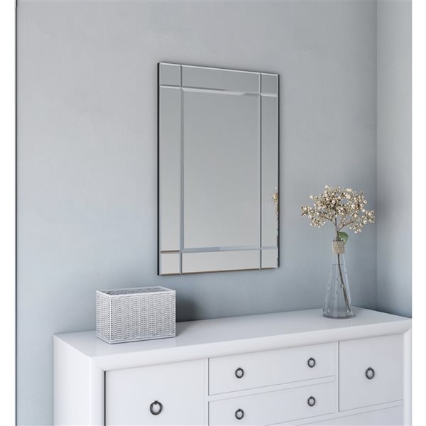 Miroir Seeley rectangulaire de 24 po pour salle de bains par A&E Bath and Shower